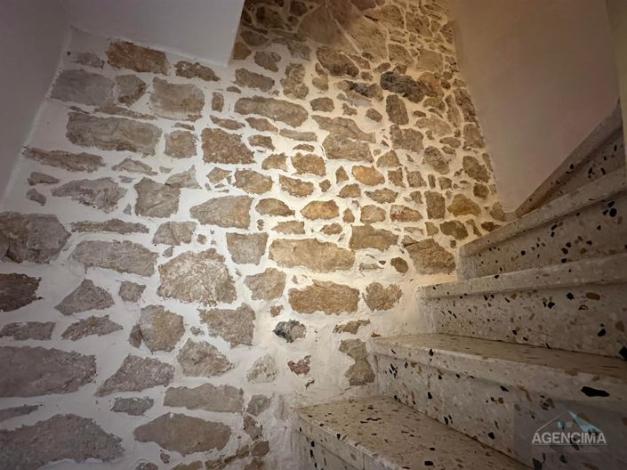 Image No.7-2 Bed House for sale