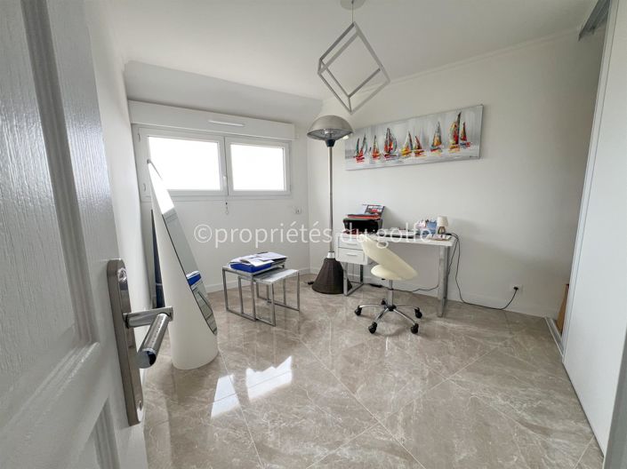 Image No.15-3 Bed Apartment for sale