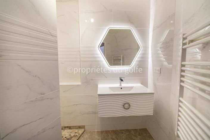 Image No.17-3 Bed Apartment for sale