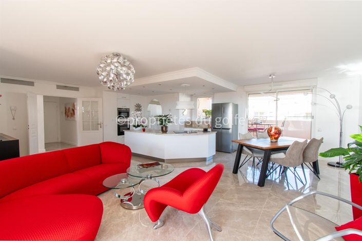 Image No.6-3 Bed Apartment for sale