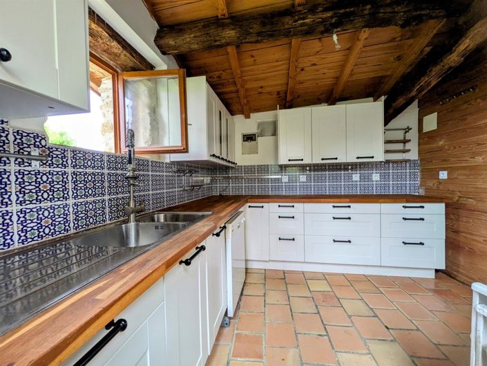 Image No.15-4 Bed House for sale