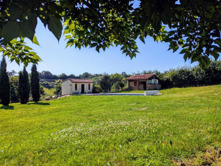 Image No.17-4 Bed House for sale