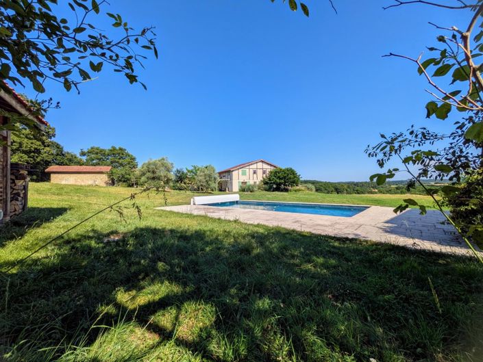 Image No.22-4 Bed House for sale