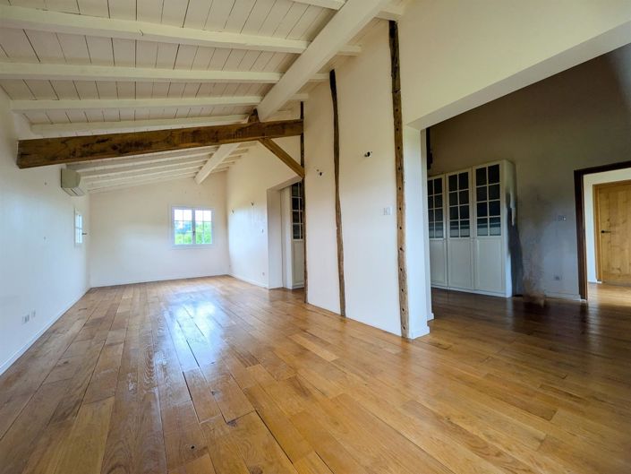 Image No.9-4 Bed House for sale