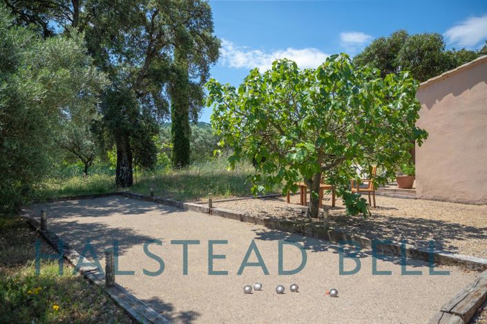 Image No.25-9 Bed House for sale