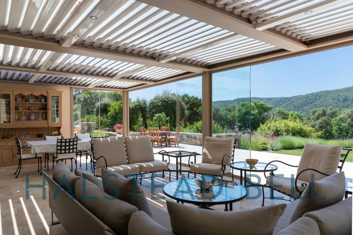 Image No.8-9 Bed House for sale