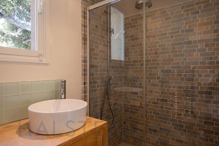 Image No.13-6 Bed House for sale