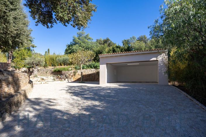 Image No.18-6 Bed House for sale