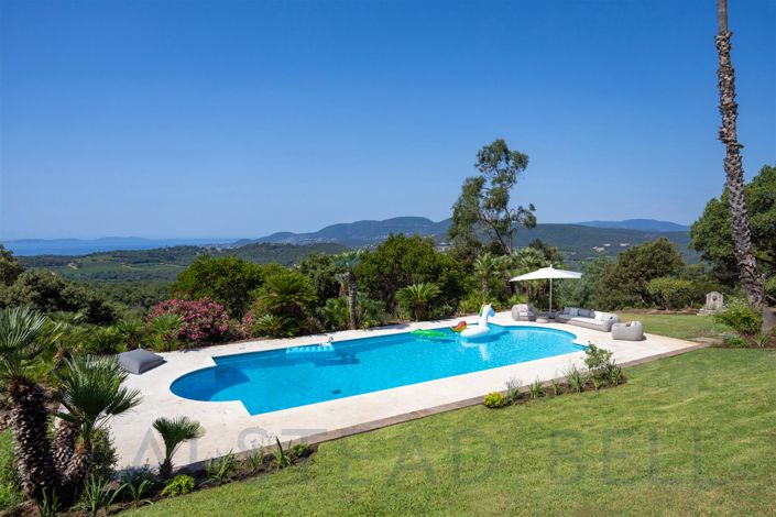 Image No.13-6 Bed House for sale