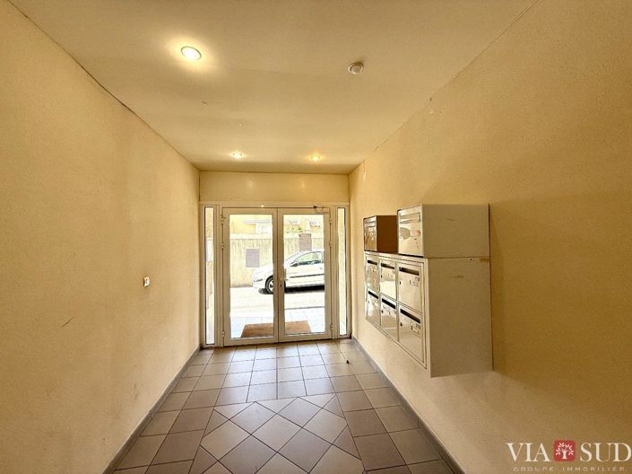 Image No.4-House for sale