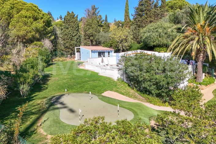 Image No.25-6 Bed House for sale