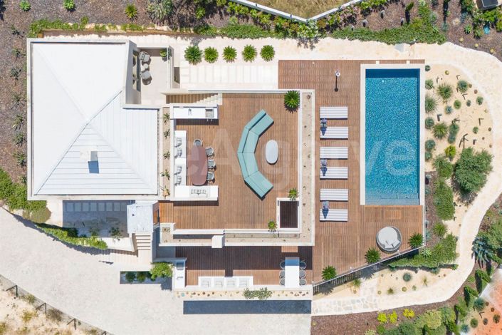 Image No.28-4 Bed House for sale