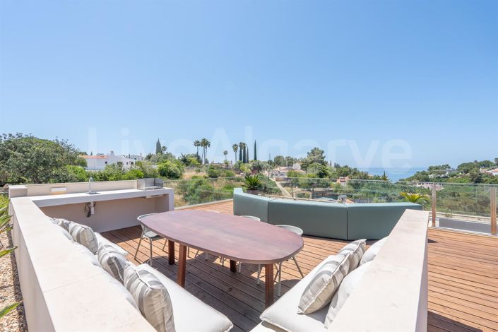 Image No.29-4 Bed House for sale