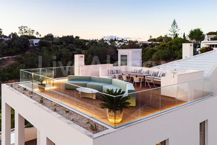 Image No.31-4 Bed House for sale