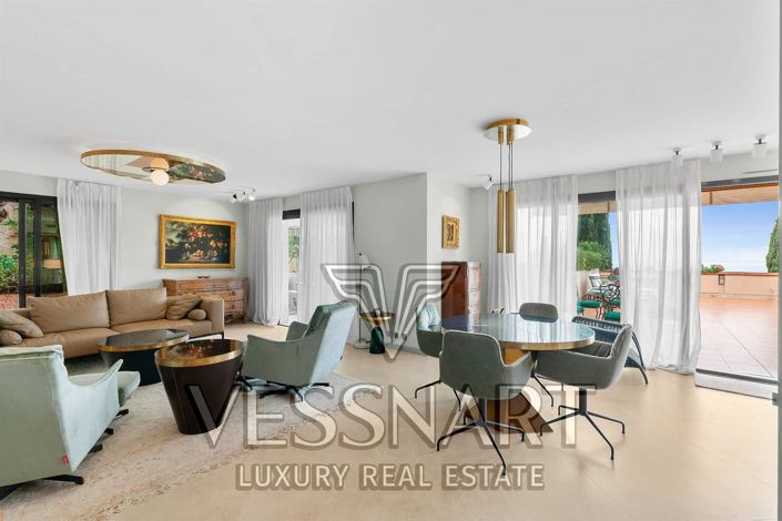 Image No.6-3 Bed House for sale