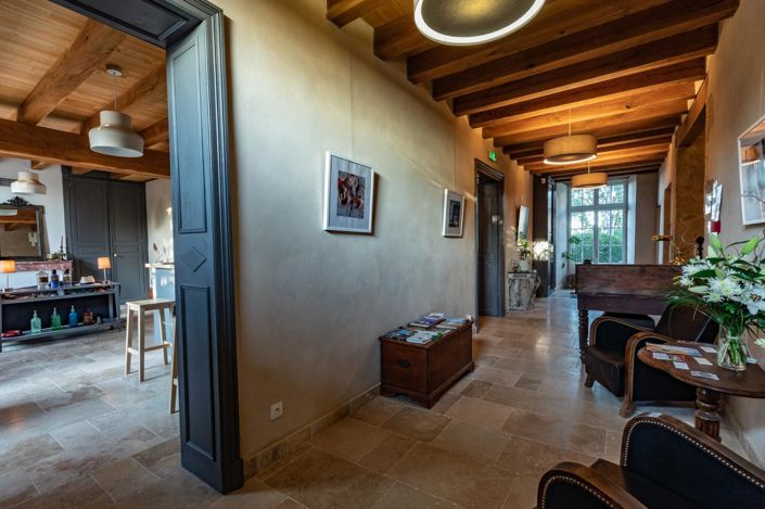 Image No.5-8 Bed Property for sale