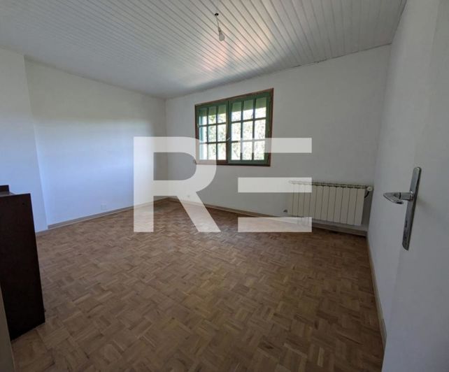 Image No.7-Maison de 4 chambres à vendre à Montpezat