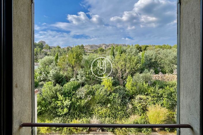 Image No.17-4 Bed House for sale