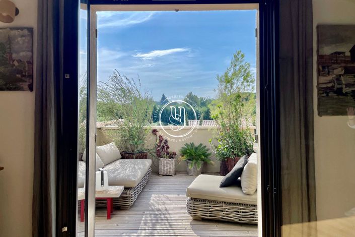 Image No.20-4 Bed House for sale