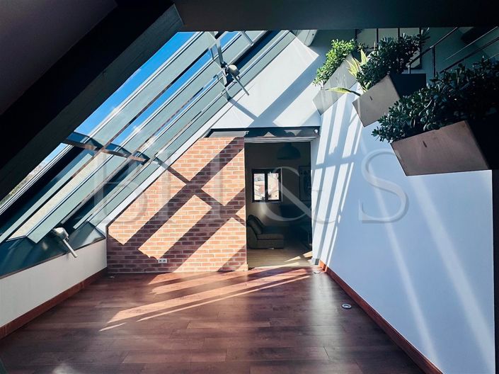 Image No.8-3 Bed Apartment for sale