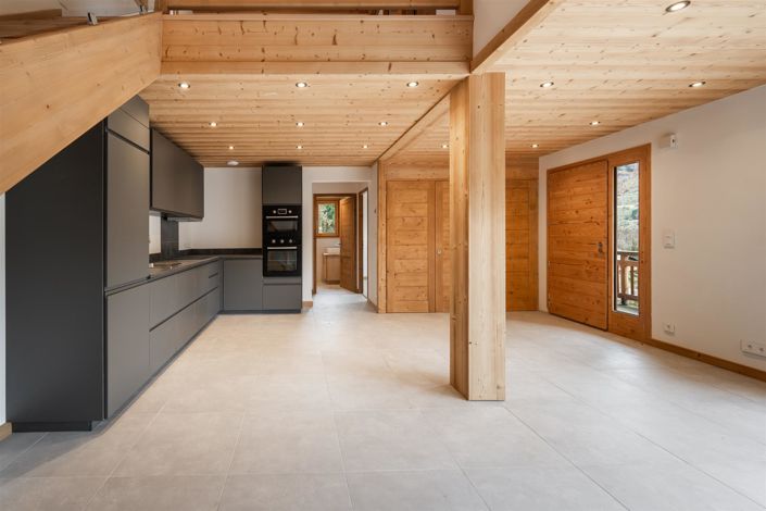 Image No.3-3 Bed House for sale