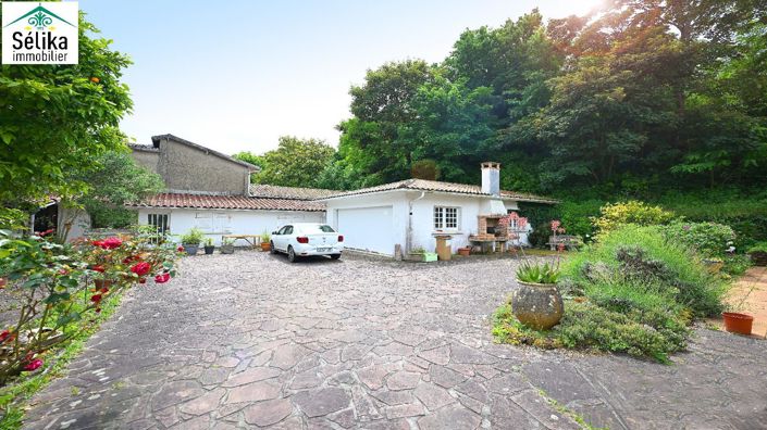 Image No.4-3 Bed House for sale