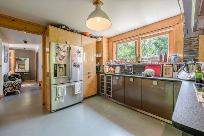 Image No.5-4 Bed House for sale