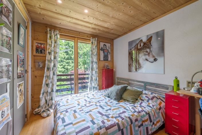 Image No.6-4 Bed House for sale