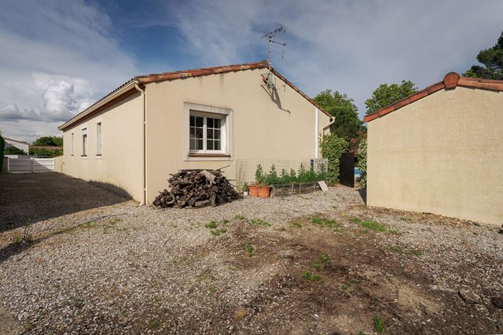 Image No.5-4 Bed House for sale