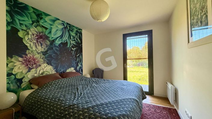 Image No.11-3 Bed House for sale