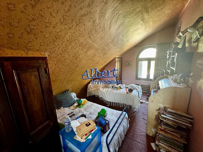 Image No.11-3 Bed House for sale