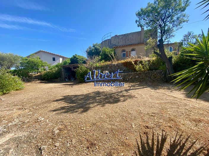 Image No.2-3 Bed House for sale