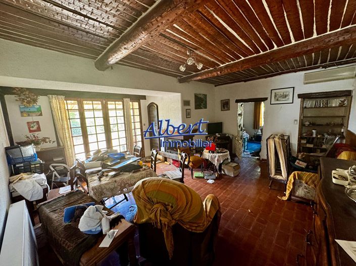 Image No.5-3 Bed House for sale