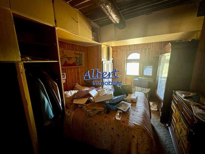 Image No.8-3 Bed House for sale