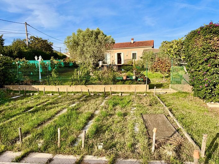 Image No.18-3 Bed House for sale