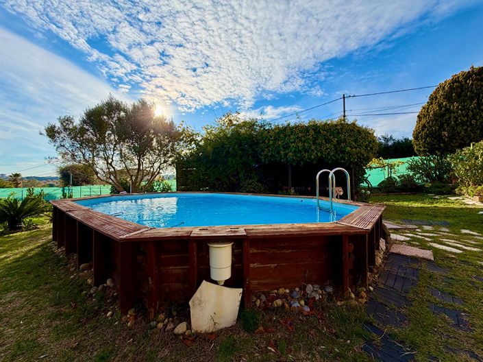 Image No.2-3 Bed House for sale