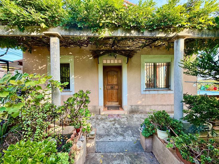 Image No.3-3 Bed House for sale