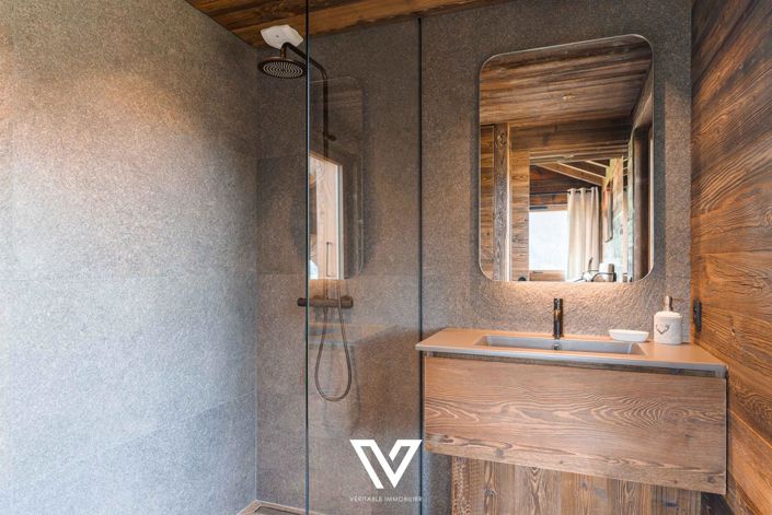 Image No.8-4 Bed Property for sale