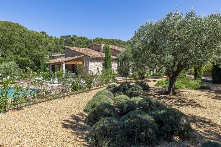 Image No.19-5 Bed House for sale