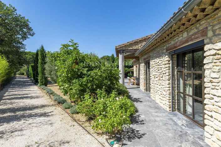 Image No.20-5 Bed House for sale