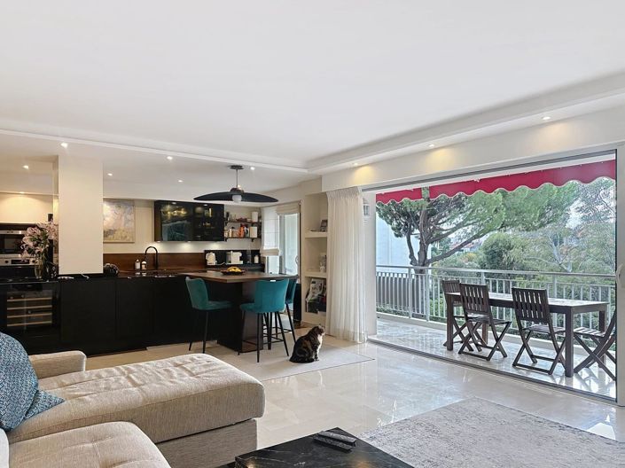 Image No.2-Appartement de 3 chambres à vendre à Cannes