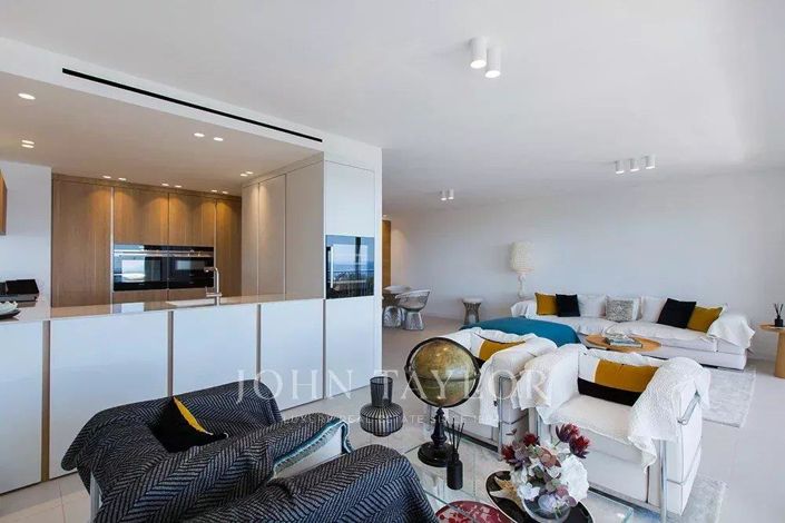 Image No.5-4 Bed Apartment for sale