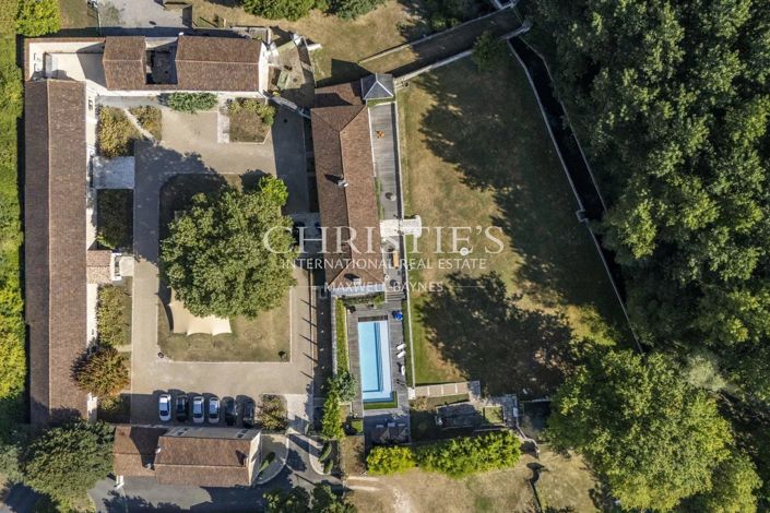 Image No.10-13 Bed House for sale