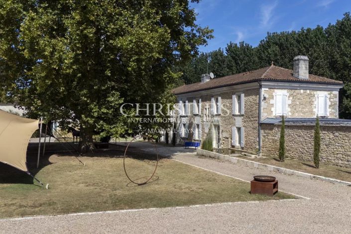 Image No.11-13 Bed House for sale