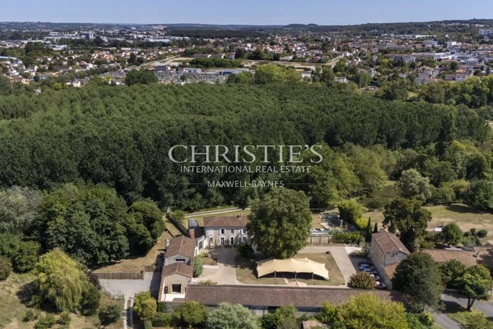 Image No.13-13 Bed House for sale