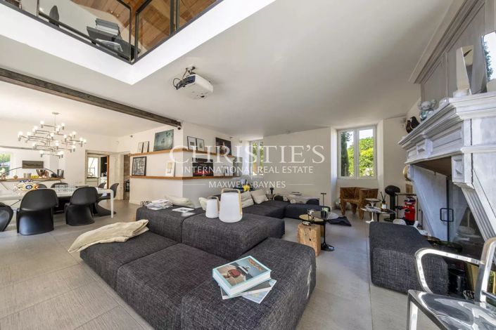 Image No.23-13 Bed House for sale