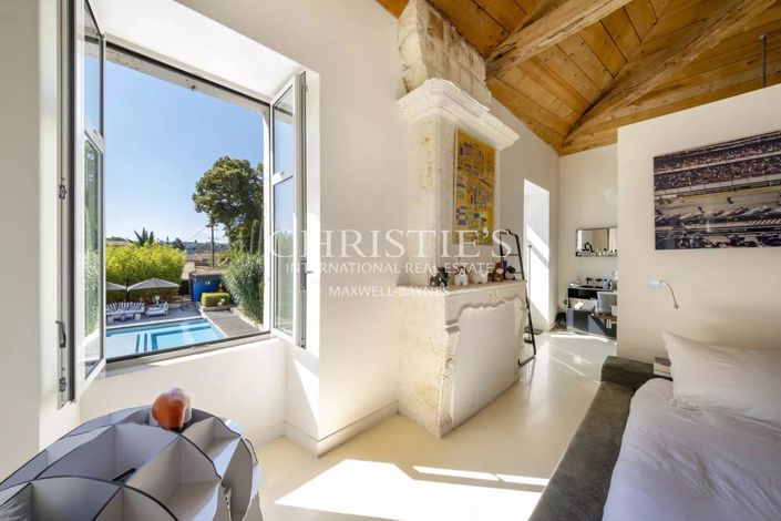 Image No.28-13 Bed House for sale