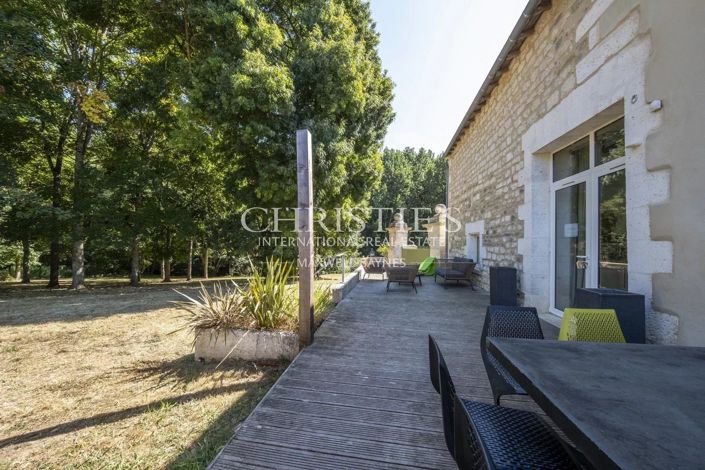 Image No.38-13 Bed House for sale