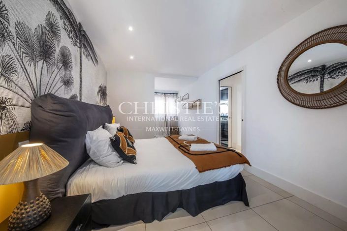 Image No.41-13 Bed House for sale