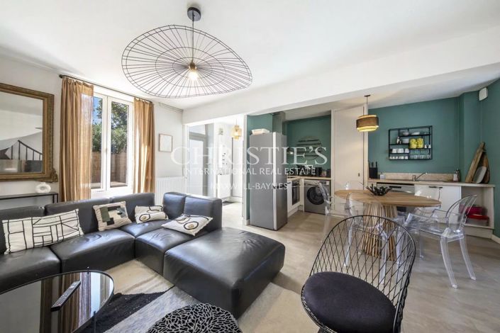 Image No.48-13 Bed House for sale